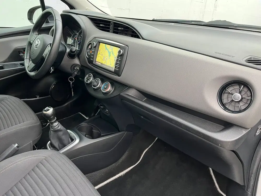 Toyota Yaris 1.5 VVT-i Dynamic 5drs uit 2019, foto 4