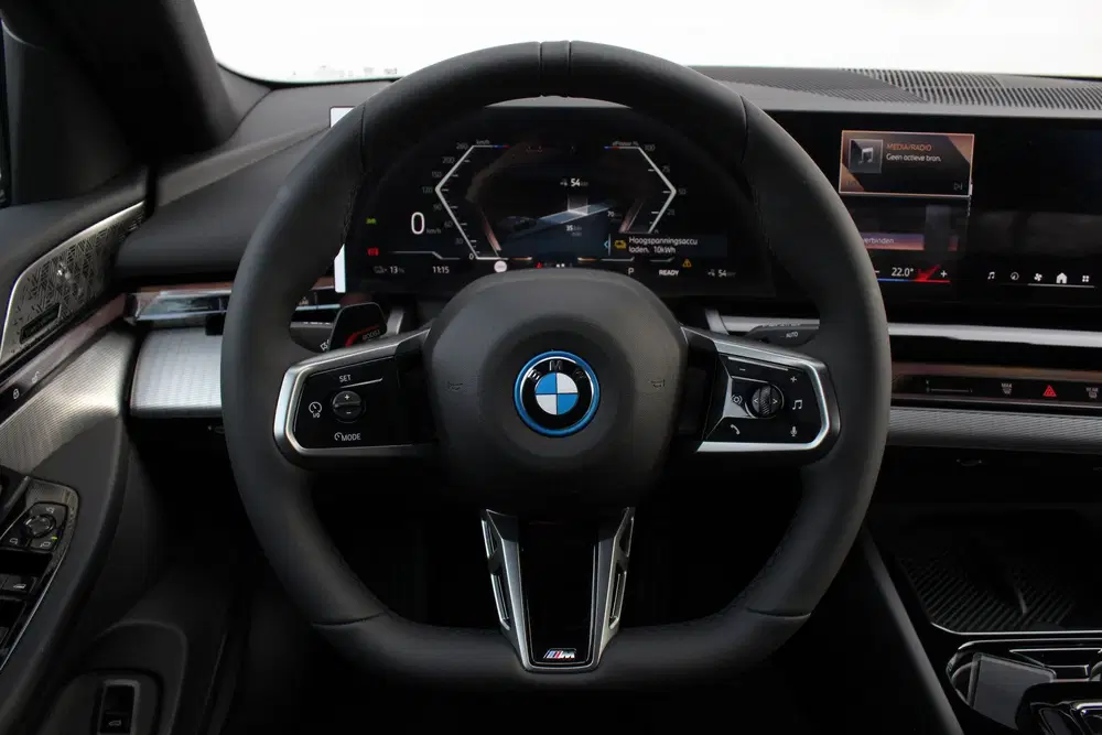 BMW i5 eDrive40 M Sport uit 2026, foto 3