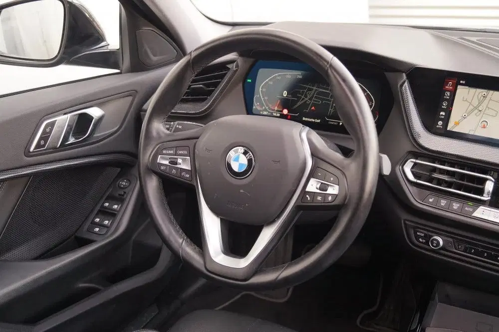 BMW 1-serie 118i 136pk Automaat High Executive -PANO-N uit 2021, foto 13