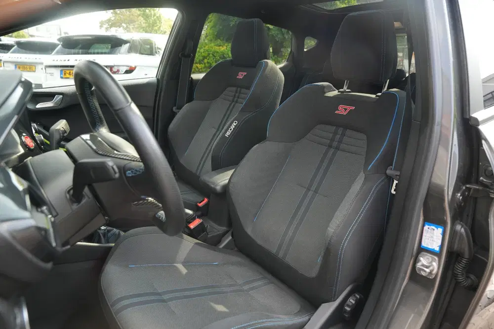 Ford Fiesta 1.5 EcoBoost ST-3 Panoramadak Cruise Recar uit 2019, foto 4