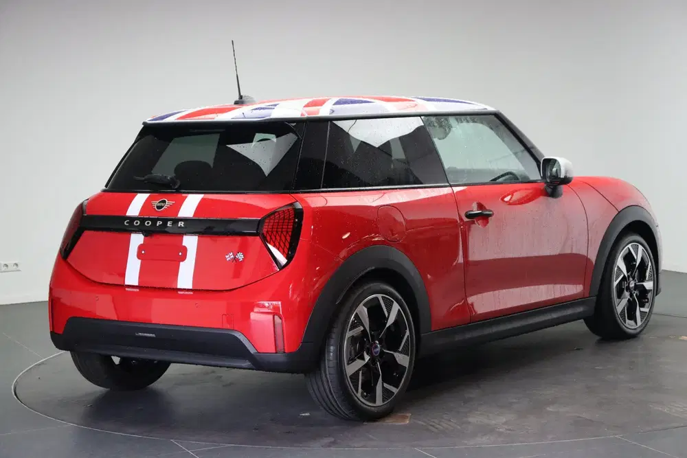 Mini Hatchback Cooper C Oxford Automaat uit 2026, foto 3