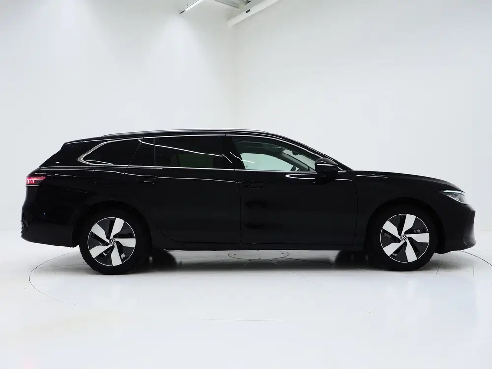 Volkswagen Passat 1.5 eHybrid Elegance 204PK uit 2025, foto 10