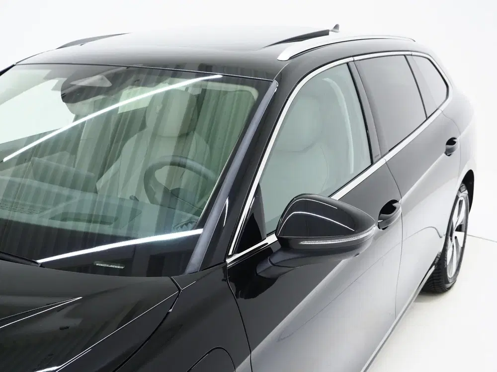 Volkswagen Passat 1.5 eHybrid Elegance 204PK uit 2025, foto 13