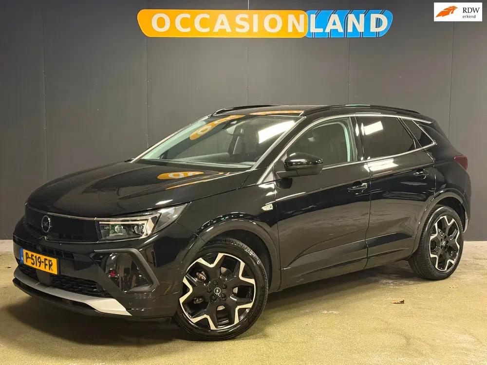 Opel Grandland 1.2 Turbo Business Elegance uit 2022