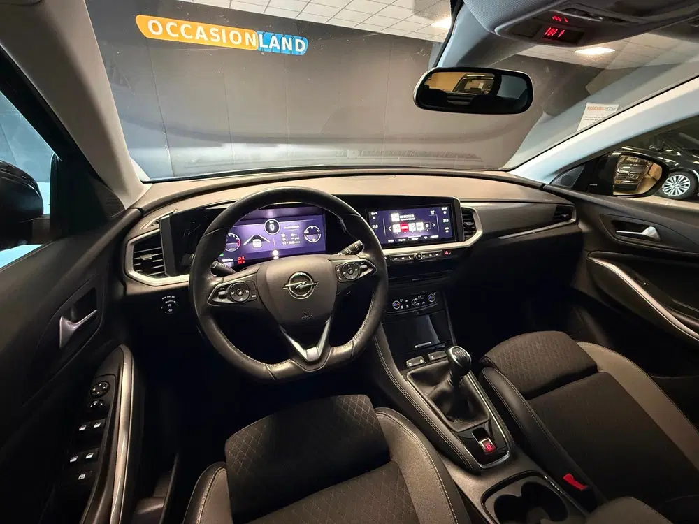 Opel Grandland 1.2 Turbo Business Elegance uit 2022, foto 10