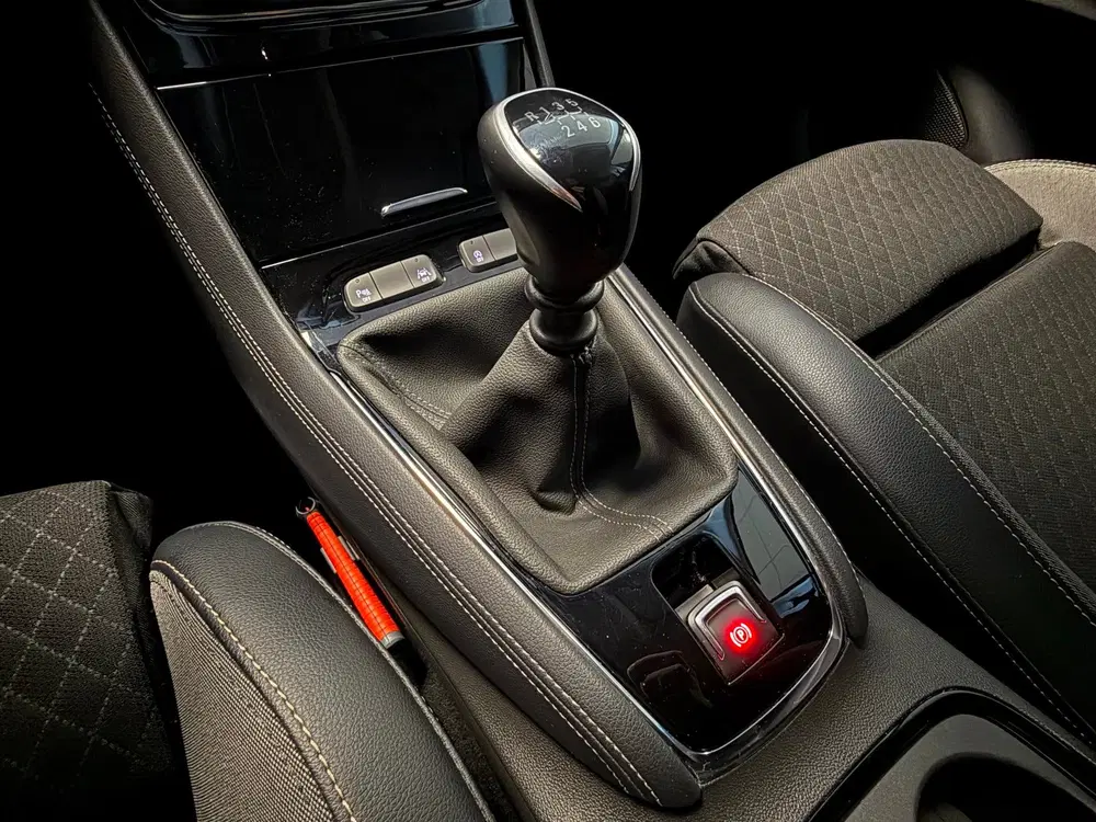 Opel Grandland 1.2 Turbo Business Elegance uit 2022, foto 15