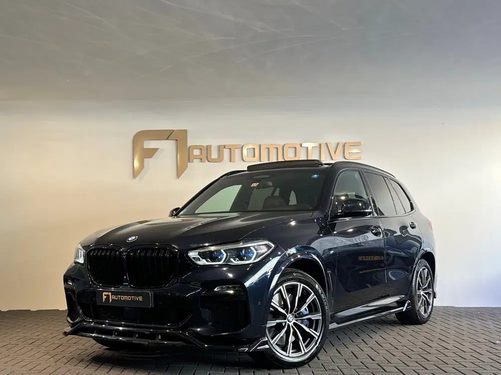 BMW X5 XDrive40i High Executive Pano uit 2019