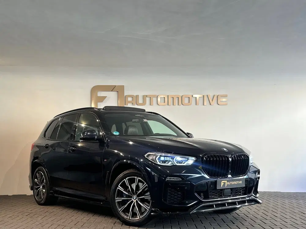 BMW X5 XDrive40i High Executive Pano uit 2019, foto 2