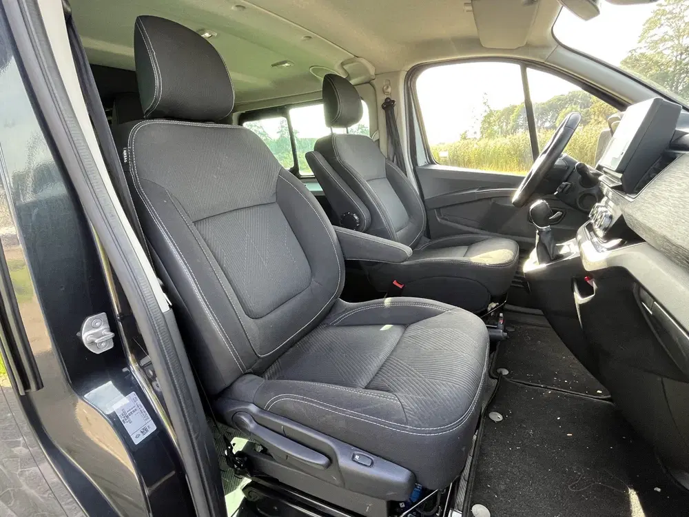 Renault Trafic 2.0 Blue dCi EDC Automaat 170PK anniversar uit 2024, foto 3
