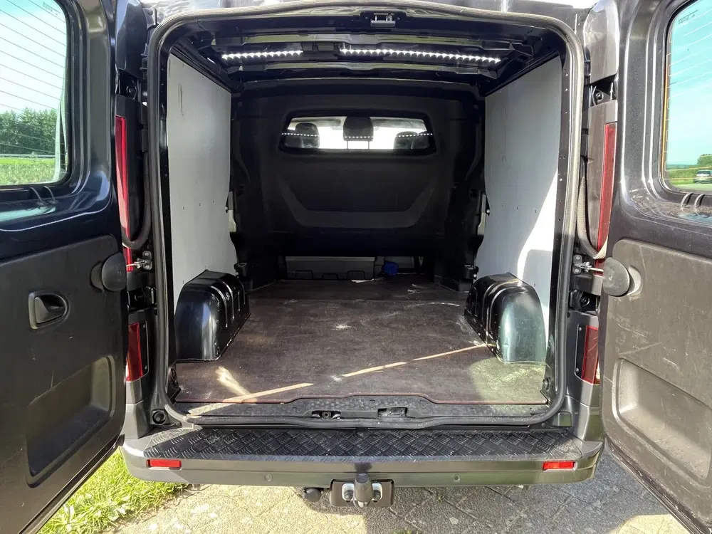 Renault Trafic 2.0 Blue dCi EDC Automaat 170PK anniversar uit 2024, foto 9