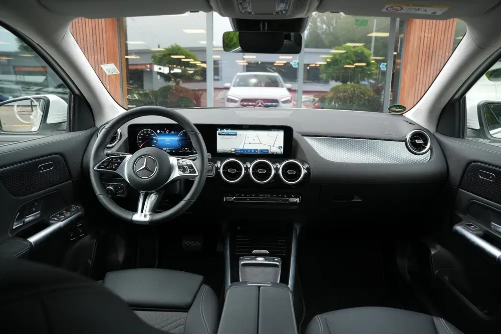 Mercedes-Benz GLA 250 e Business Solution Adapt. Crui uit 2025, foto 2