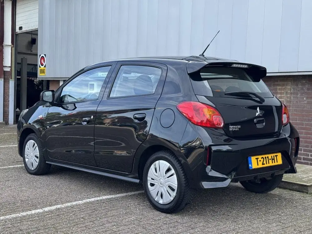 Mitsubishi Space Star 1.2 Connect+ (bj 2023) uit 2023, foto 3