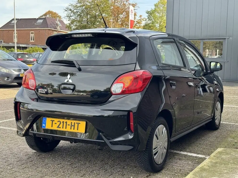 Mitsubishi Space Star 1.2 Connect+ (bj 2023) uit 2023, foto 5