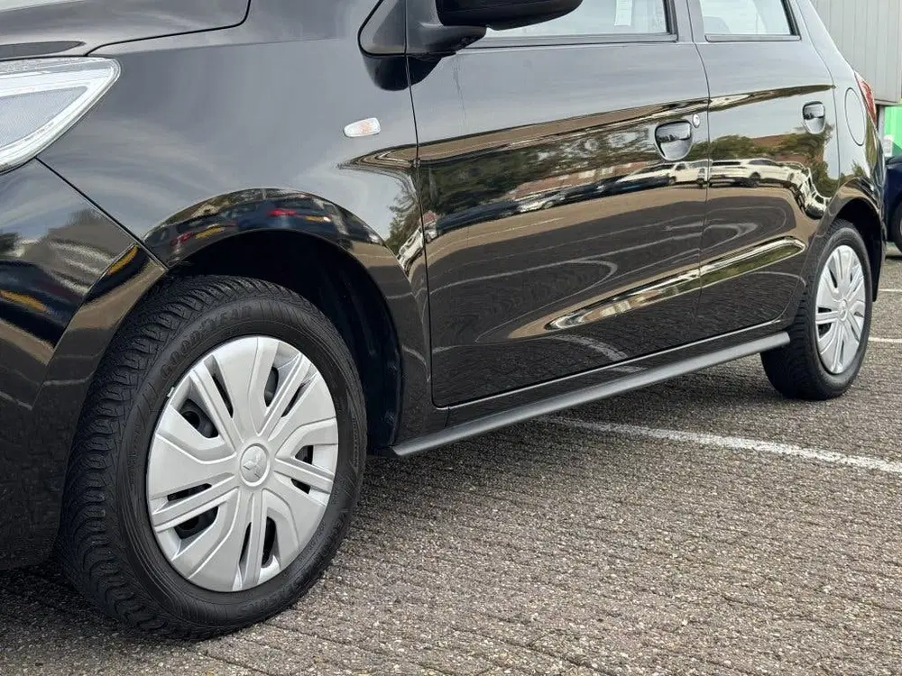 Mitsubishi Space Star 1.2 Connect+ (bj 2023) uit 2023, foto 8