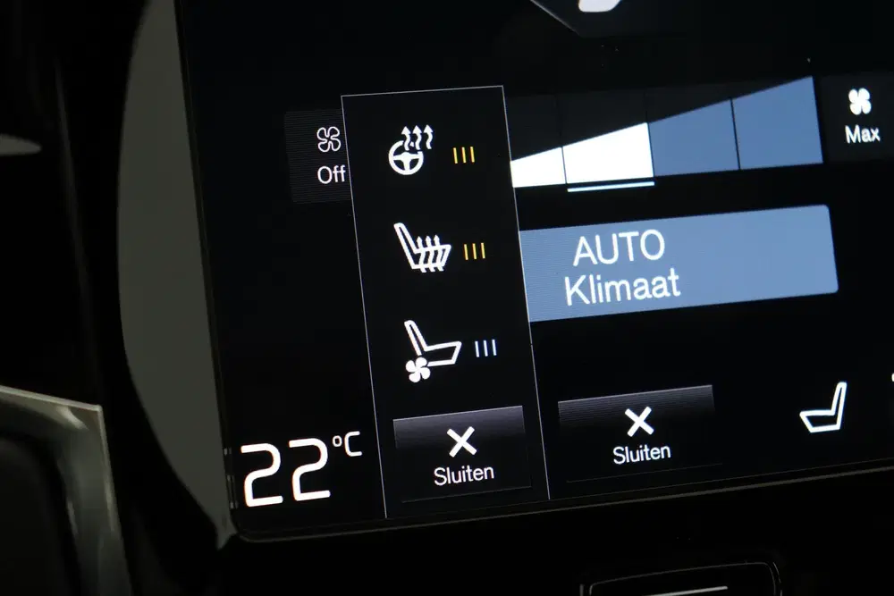 Volvo XC90 T8 Recharge R-Design uit 2021, foto 13