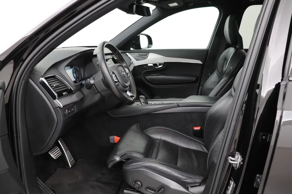 Volvo XC90 T8 Recharge R-Design uit 2021, foto 3