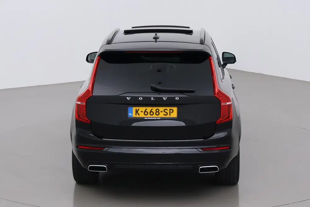Volvo XC90 T8 Recharge R-Design uit 2021, foto 9