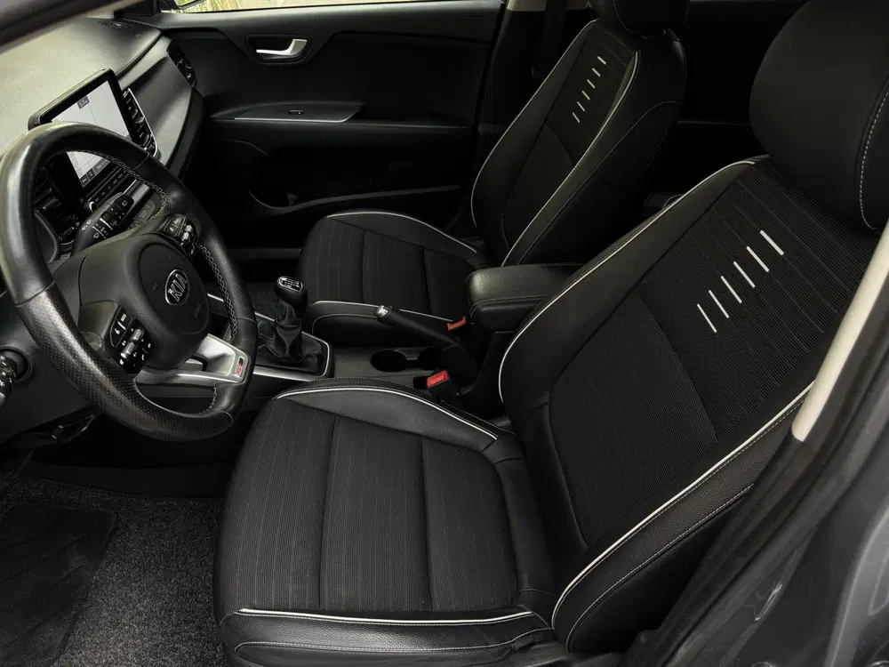 Kia Rio 1.0 T-GDi MHEV 120pk GT-Line Facelift Navi uit 2022, foto 4