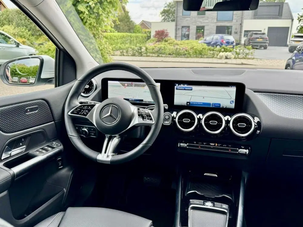 Mercedes-Benz B-Klasse 200 163PK Luxury Line Stoel uit 2025, foto 3