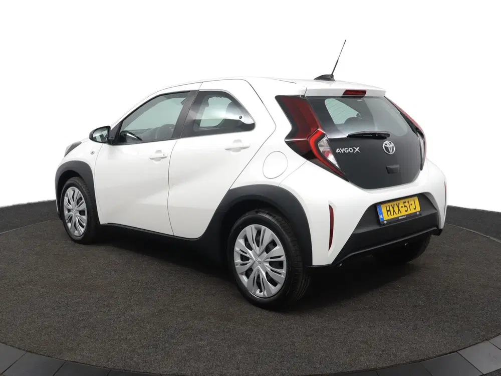 Toyota Aygo X 1.0 VVT-i MT Play uit 2025, foto 12