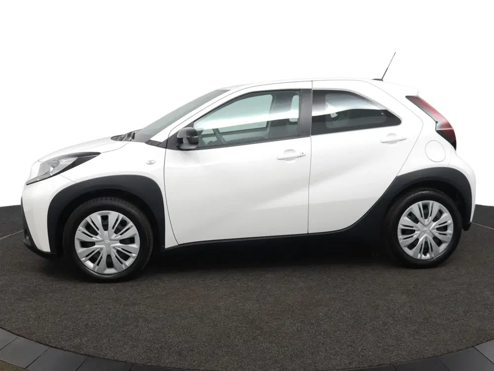 Toyota Aygo X 1.0 VVT-i MT Play uit 2025, foto 3