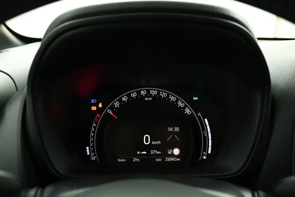 Toyota Aygo X 1.0 VVT-i MT Play uit 2025, foto 6