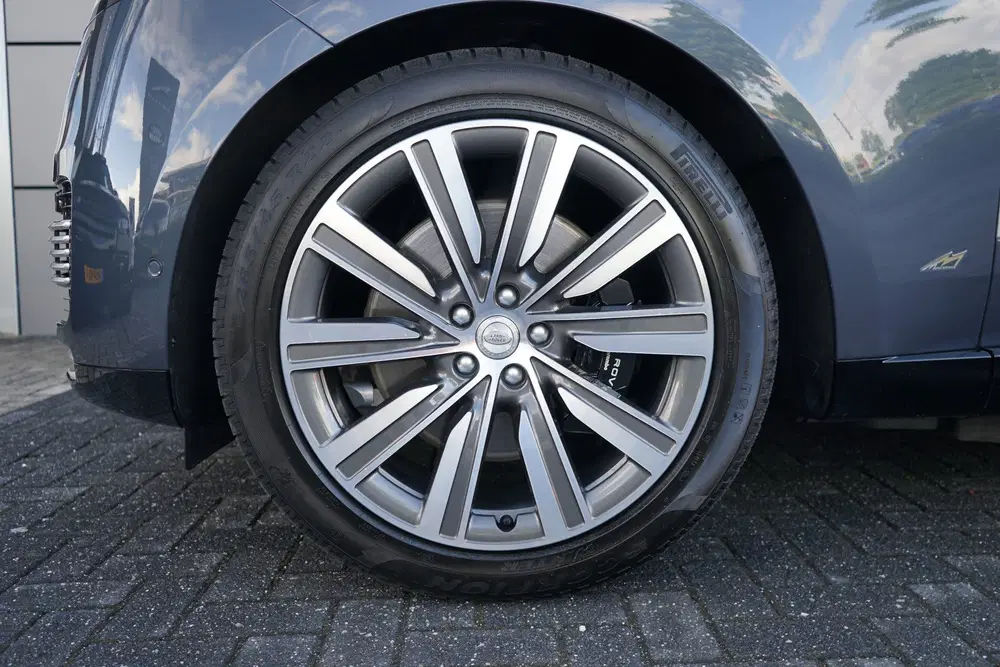 Land Rover Range Rover 3.0 P510e SV PHEV uit 2023, foto 9