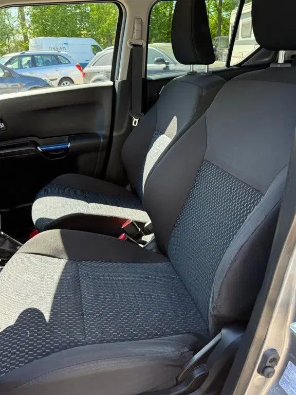 Suzuki Ignis Cruisecontrol Bluetooth (bj 2021 uit 2021, foto 13