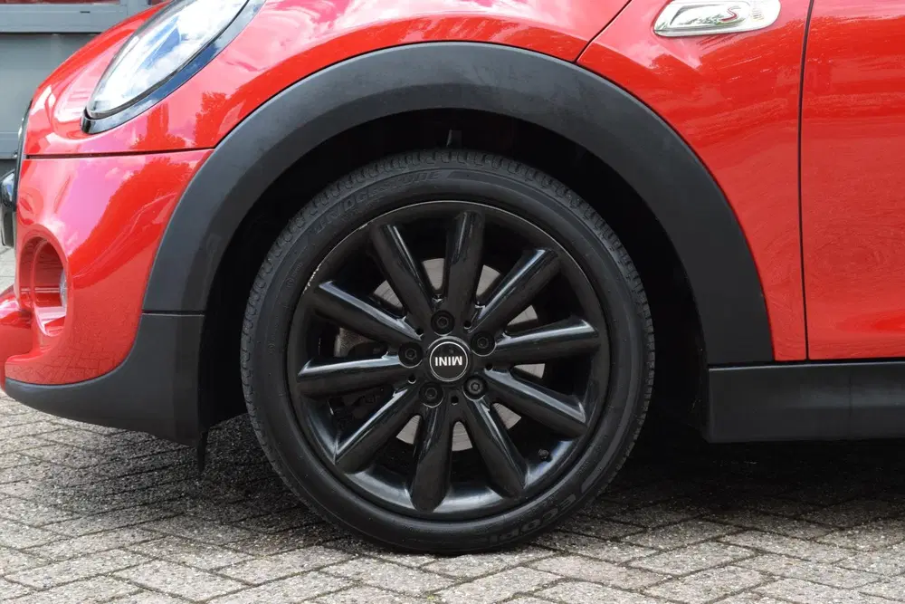 Mini Cooper S 2.0 Cooper S uit 2019, foto 7