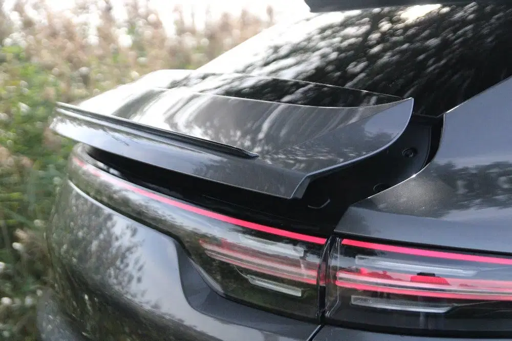 Porsche Cayenne 3.0 E-Hybrid uit 2020, foto 11
