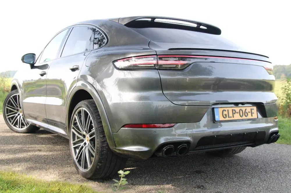 Porsche Cayenne 3.0 E-Hybrid uit 2020, foto 5