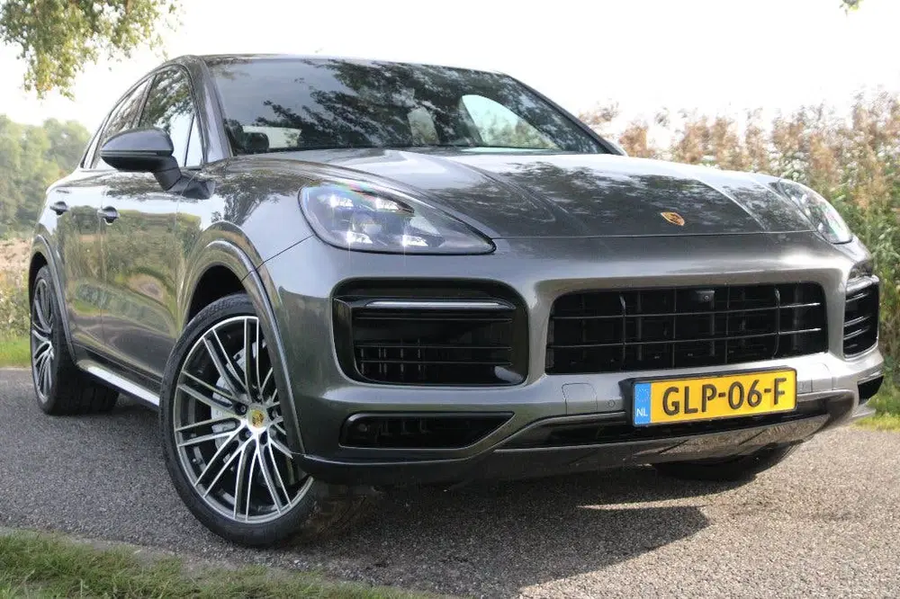 Porsche Cayenne 3.0 E-Hybrid uit 2020, foto 6