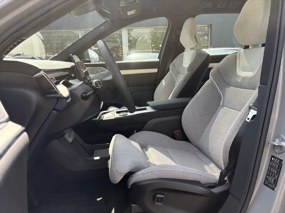 Volvo EX90 Twin Performance Ultra uit 2025, foto 10
