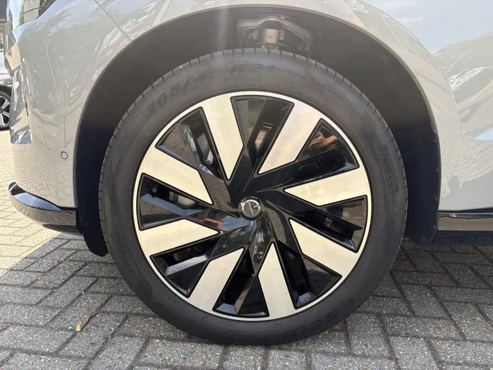 Volvo EX90 Twin Performance Ultra uit 2025, foto 8