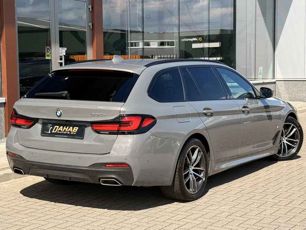 BMW 5-serie 5 Serie Touring 530i M-Sport uit 2021, foto 14