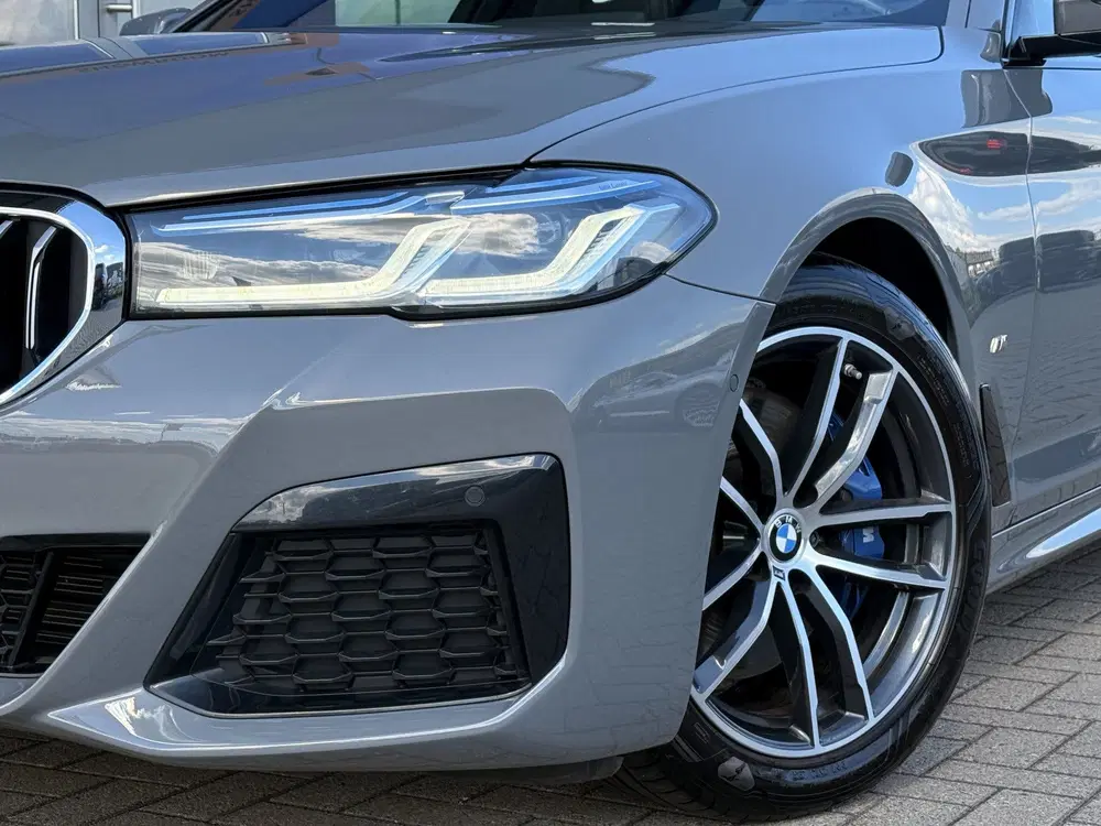 BMW 5-serie 5 Serie Touring 530i M-Sport uit 2021, foto 7