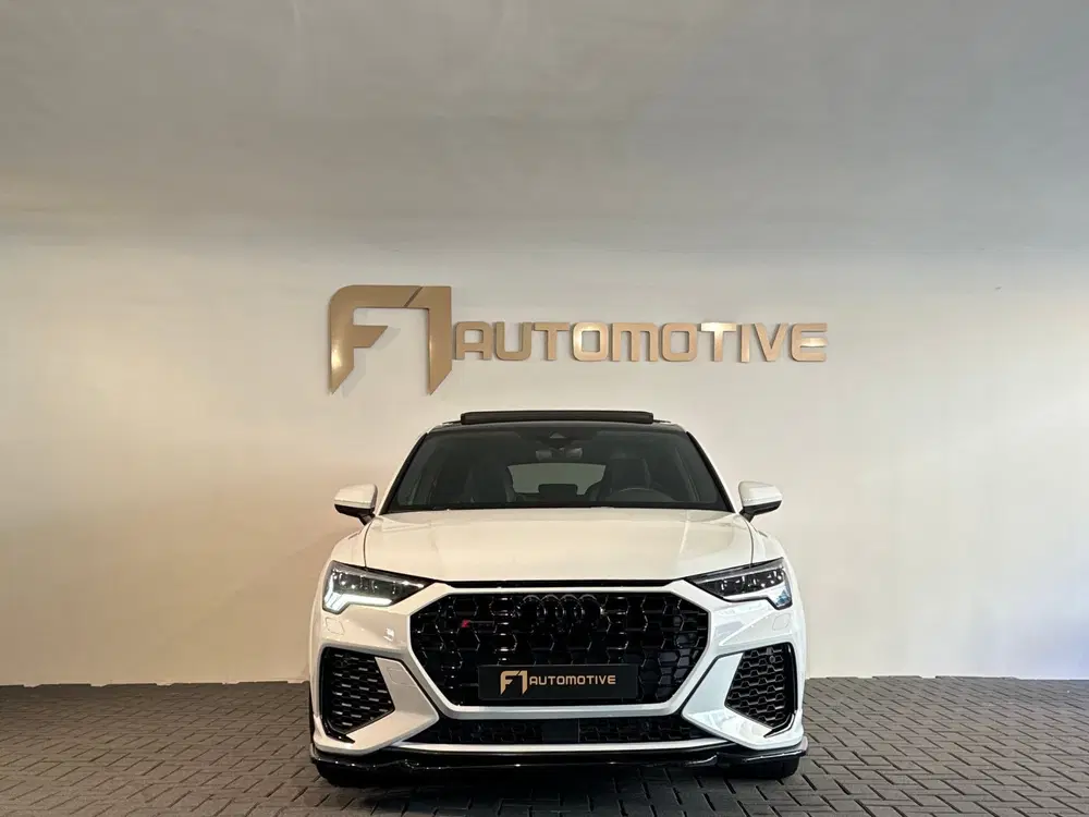 Audi RS Q3 2.5 TFSI Pano uit 2021, foto 2