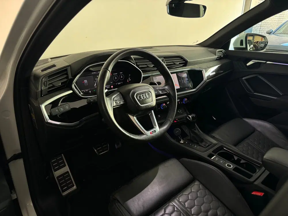 Audi RS Q3 2.5 TFSI Pano uit 2021, foto 9
