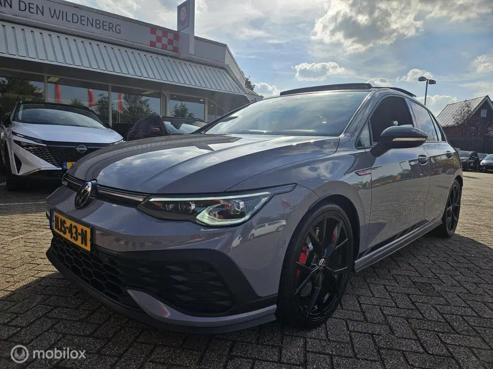 Volkswagen Golf 2.0 TSI GTI uit 2022, foto 10