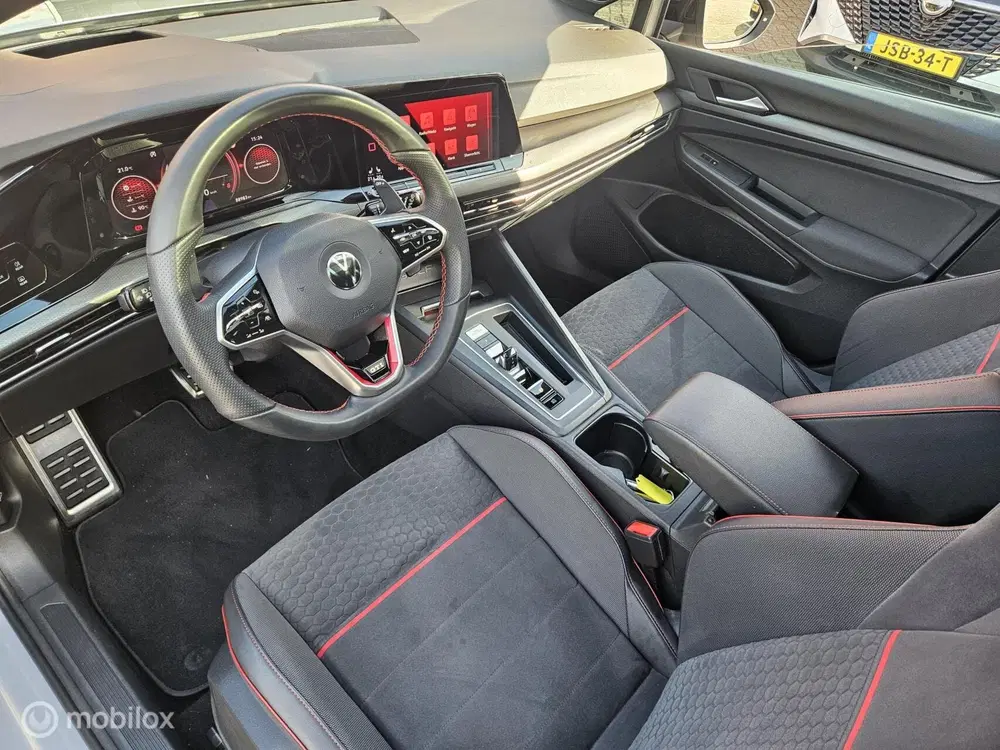 Volkswagen Golf 2.0 TSI GTI uit 2022, foto 12