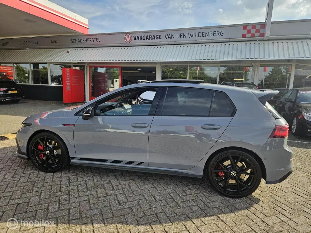 Volkswagen Golf 2.0 TSI GTI uit 2022, foto 9