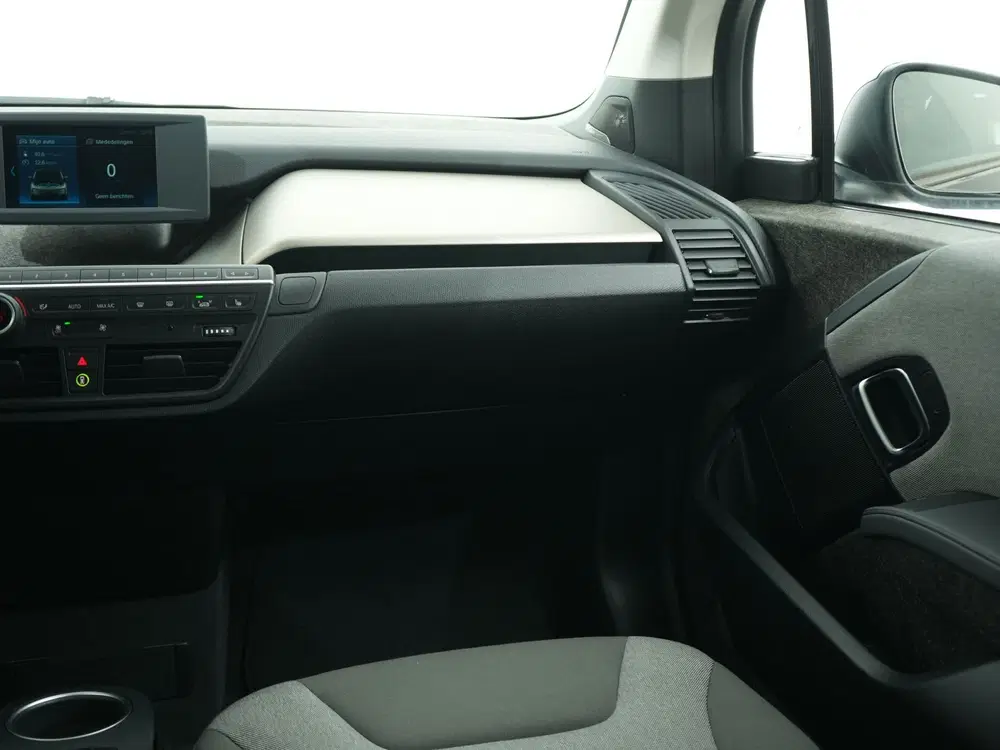 BMW i3 170PK 120AH 42 KWH SOH: 96% uit 2022, foto 14