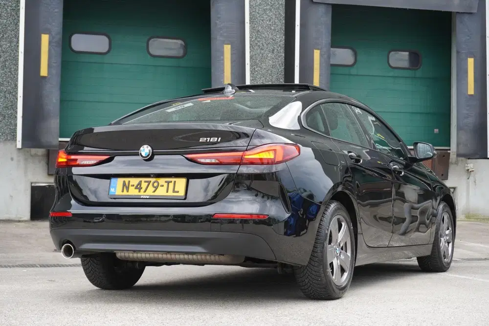 BMW 2-serie 2-serie Gran Coupé 218i 136pk AUT Business uit 2022, foto 2