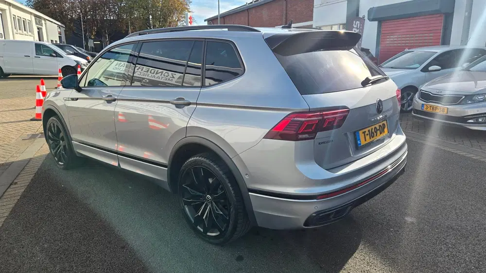 Volkswagen Tiguan Allspace 1.5 TSI R-Line Business+ 7p. uit 2023, foto 10