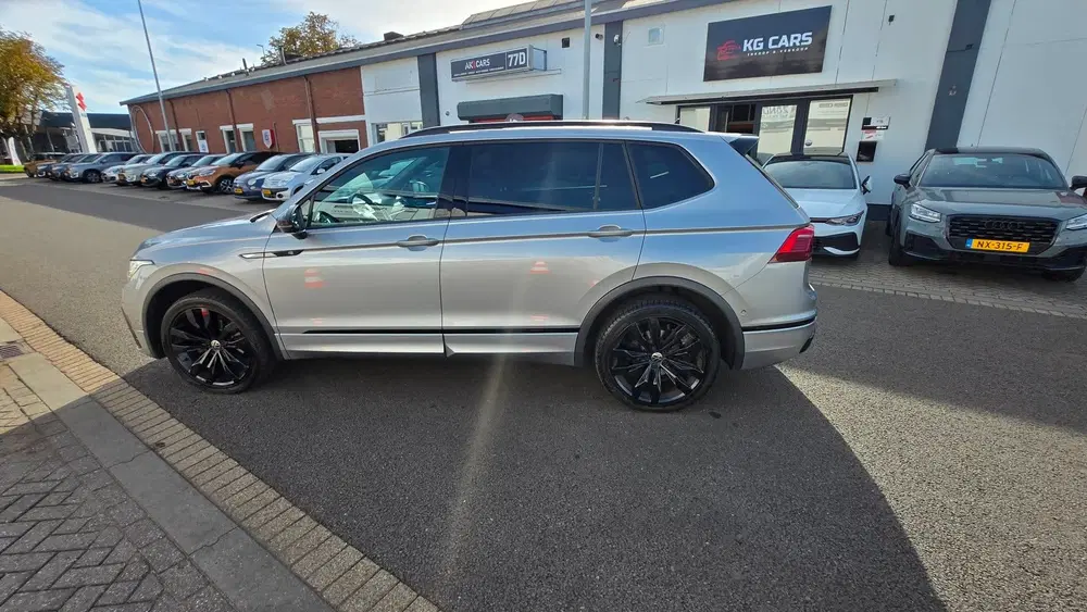 Volkswagen Tiguan Allspace 1.5 TSI R-Line Business+ 7p. uit 2023, foto 11
