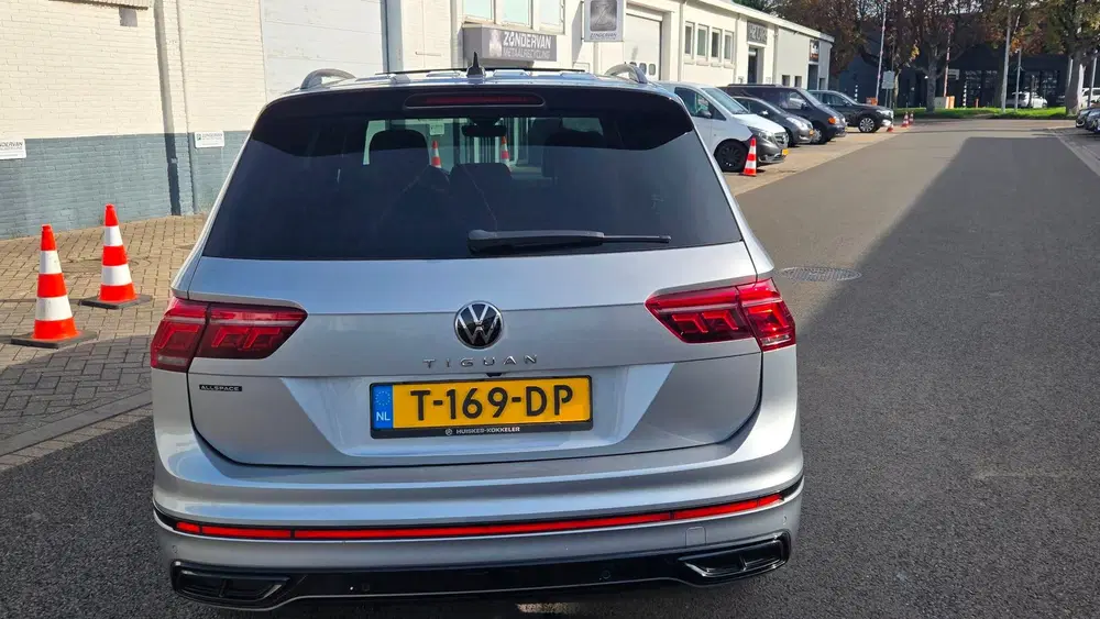 Volkswagen Tiguan Allspace 1.5 TSI R-Line Business+ 7p. uit 2023, foto 8