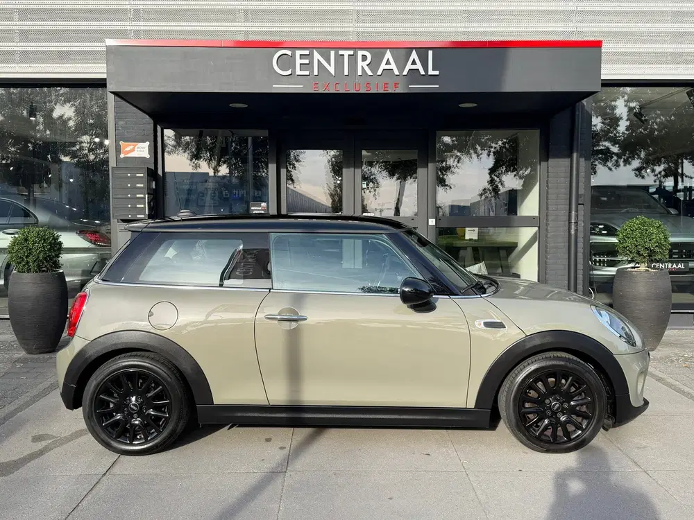 Mini Cooper 1.5 Cooper Pepper Autom uit 2019, foto 14