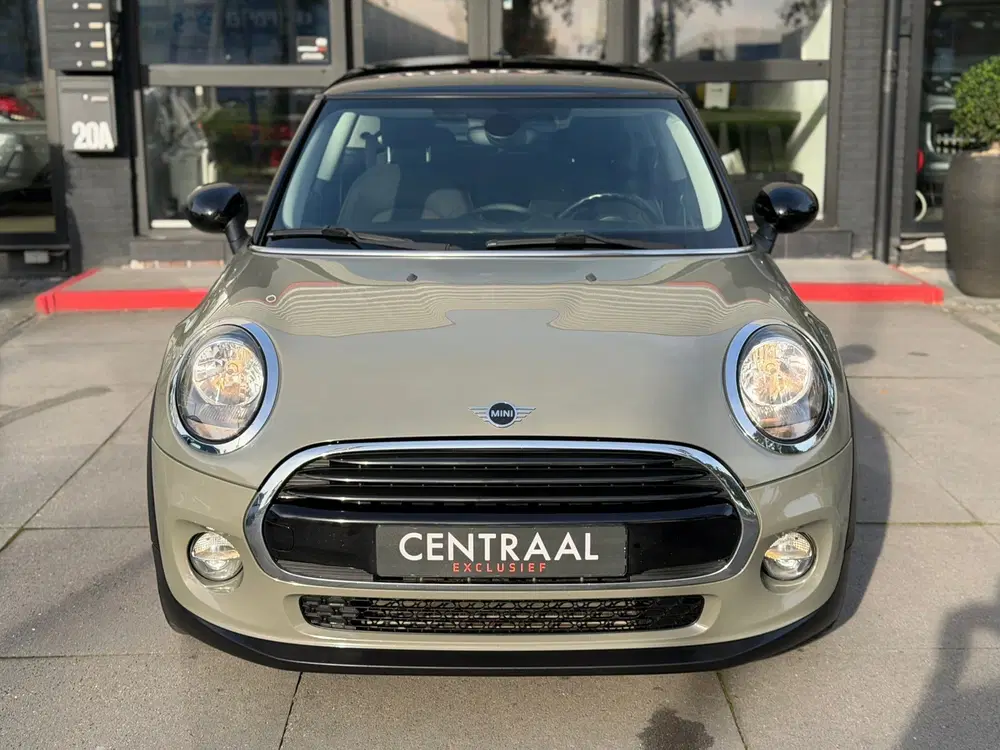 Mini Cooper 1.5 Cooper Pepper Autom uit 2019, foto 2
