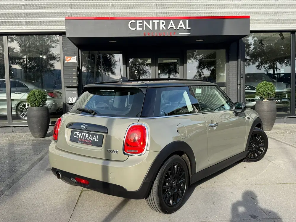 Mini Cooper 1.5 Cooper Pepper Autom uit 2019, foto 6