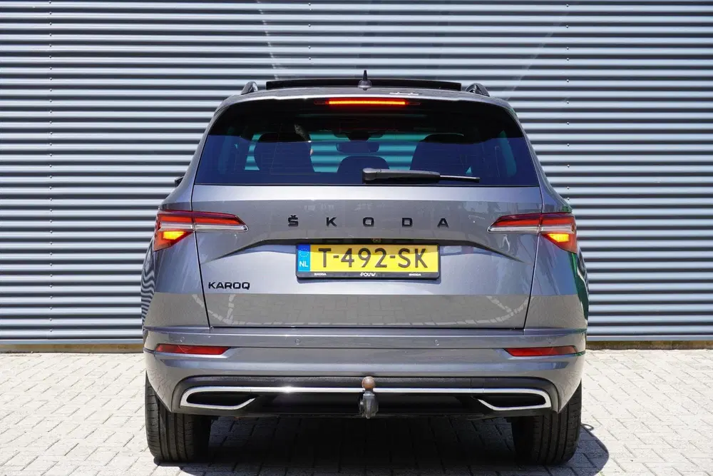 Skoda Karoq 1.5 TSI 150pk DSG ACT Sportline Business uit 2023, foto 10